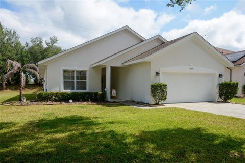 Photo of 10747 Masters Drive, Clermont, FL 34711 (MLS # O6406482)