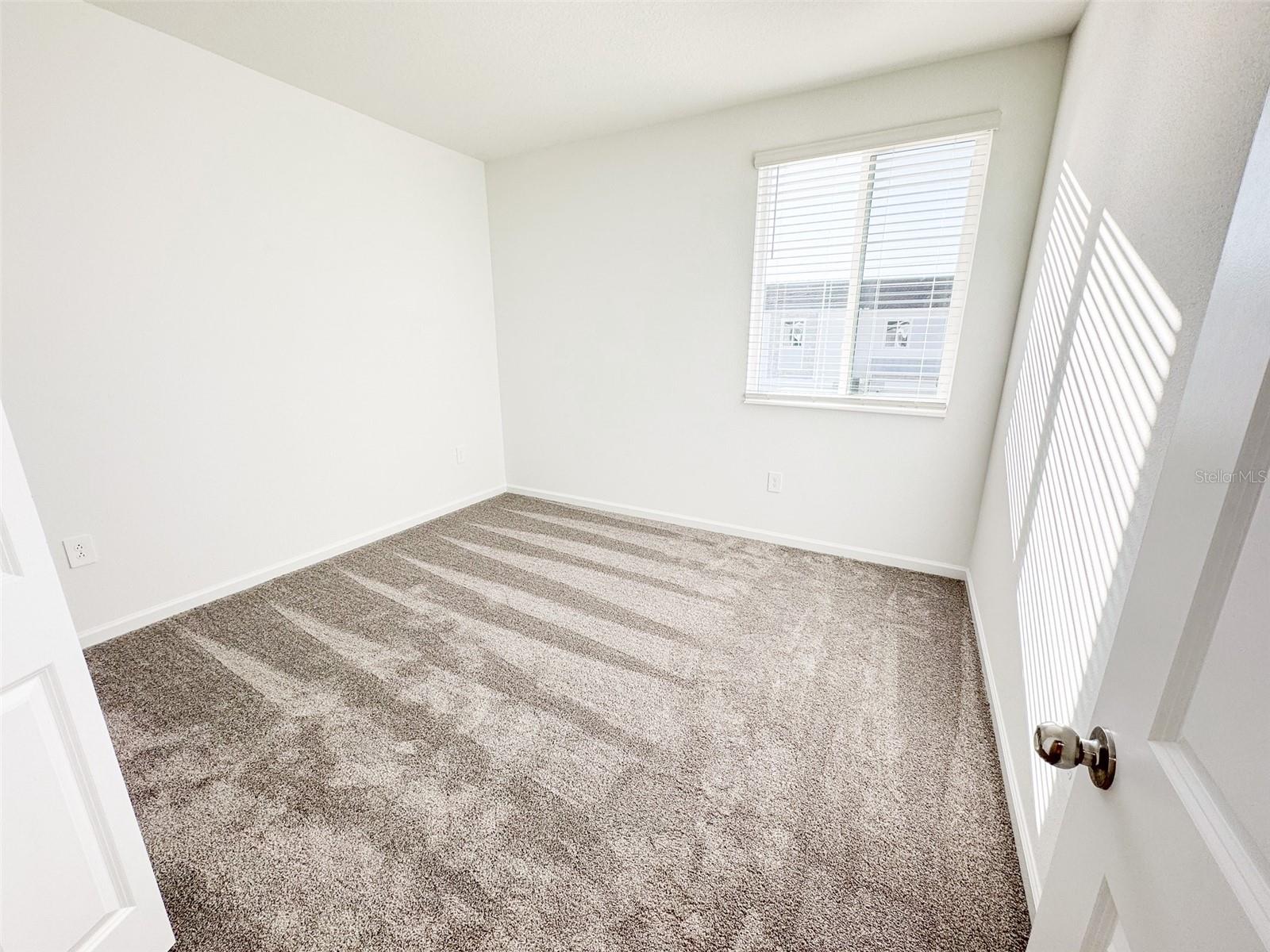 CHAMPIONS POINTE - Residential Lease