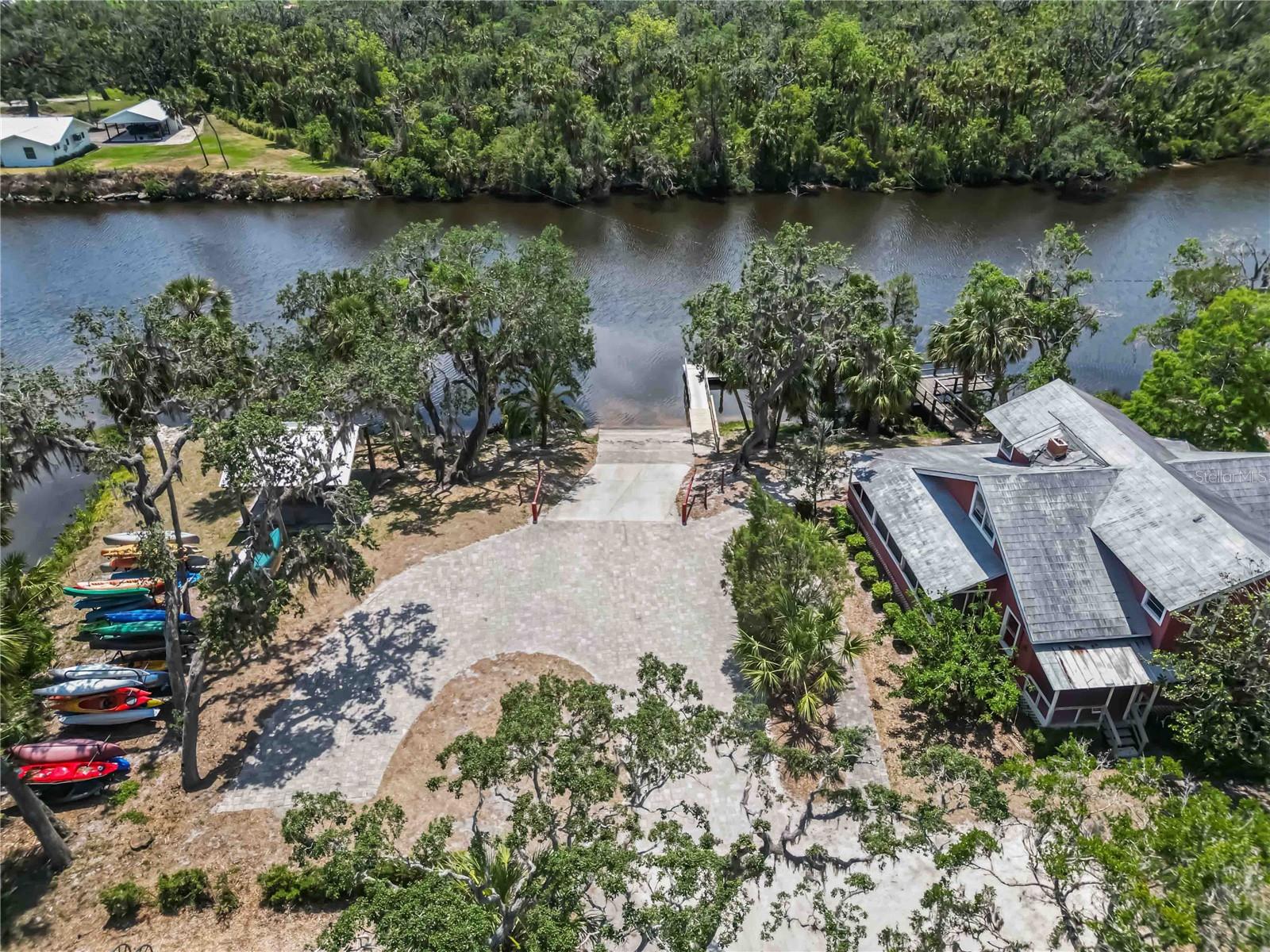 COVE AT TWIN RIVERS - Residential