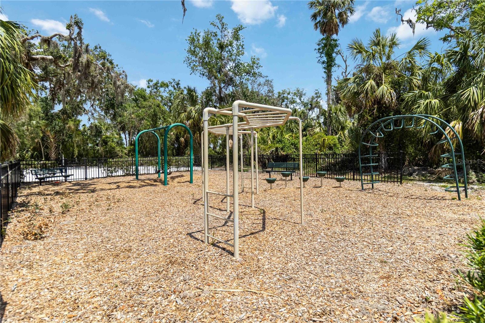 COVE AT TWIN RIVERS - Residential