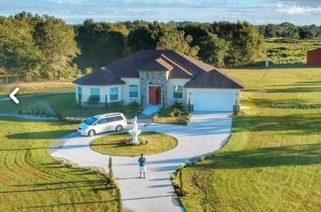Photo of 2445 Gerber Dairy Road, Winter Haven, FL 33880 (MLS # L4956367)