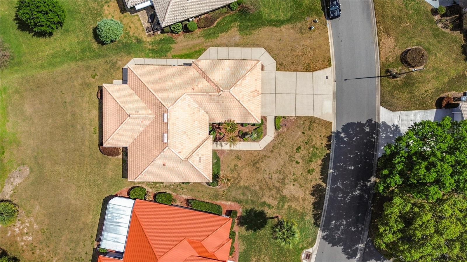 LAKE BESS COUNTRY CLUB - Residential