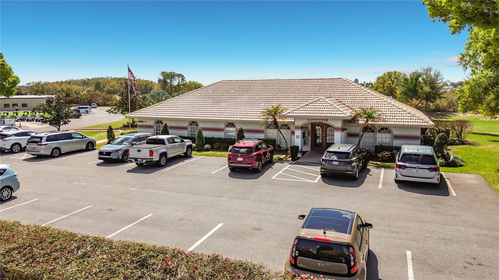 LAKE BESS COUNTRY CLUB - Residential