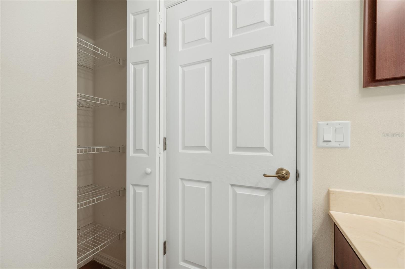 SILVER SPGS SHORES UN 10 - Residential