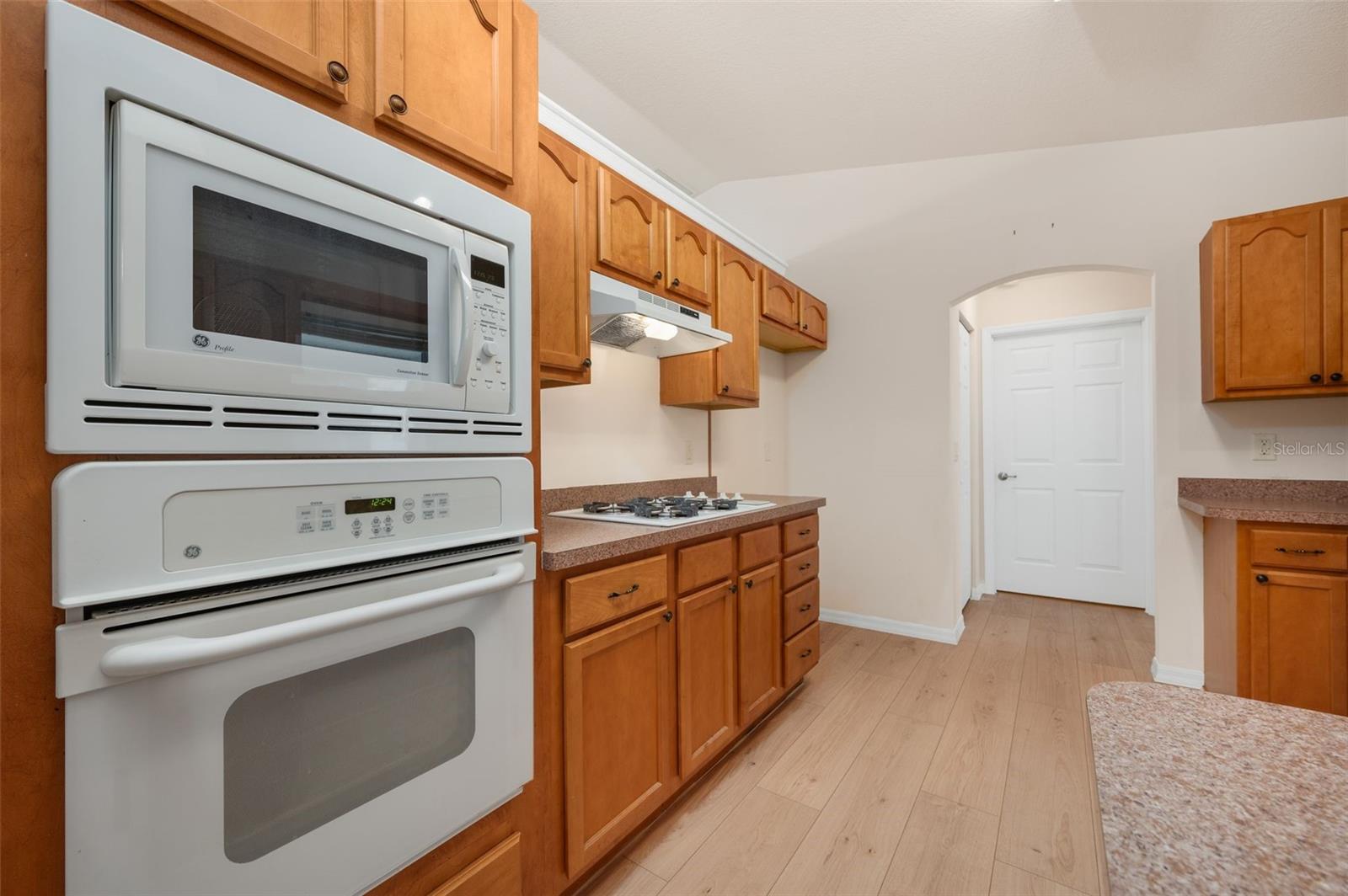 SILVER SPGS SHORES UN 10 - Residential