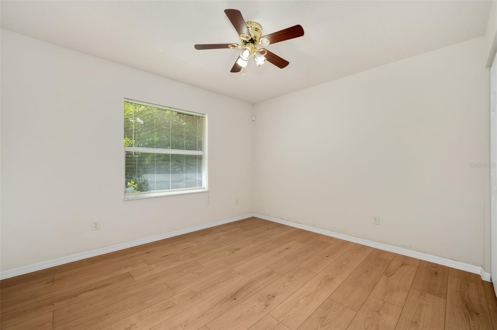 SILVER SPGS SHORES UN 10 - Residential