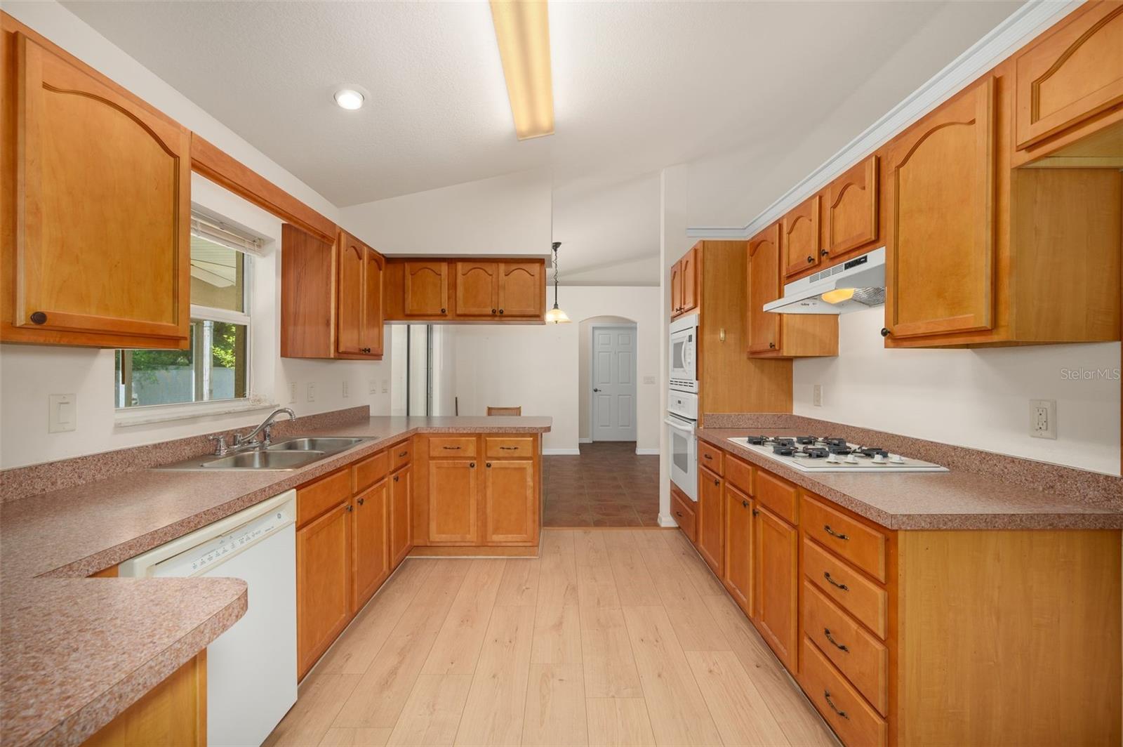 SILVER SPGS SHORES UN 10 - Residential