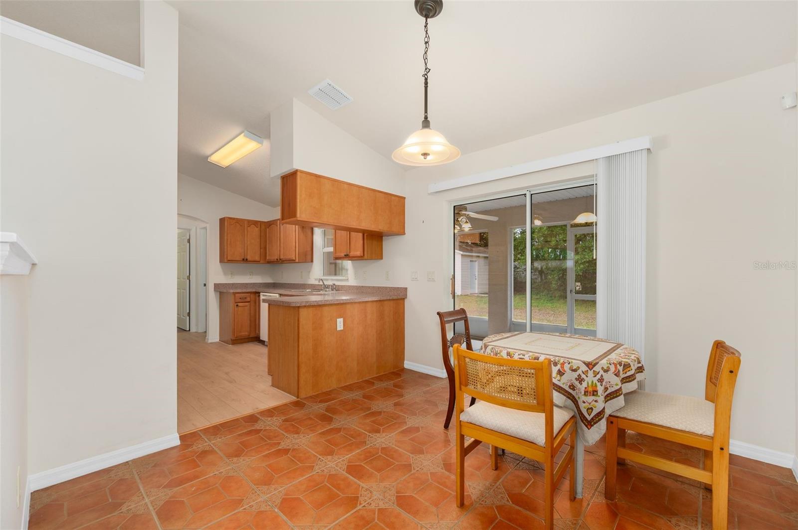 SILVER SPGS SHORES UN 10 - Residential