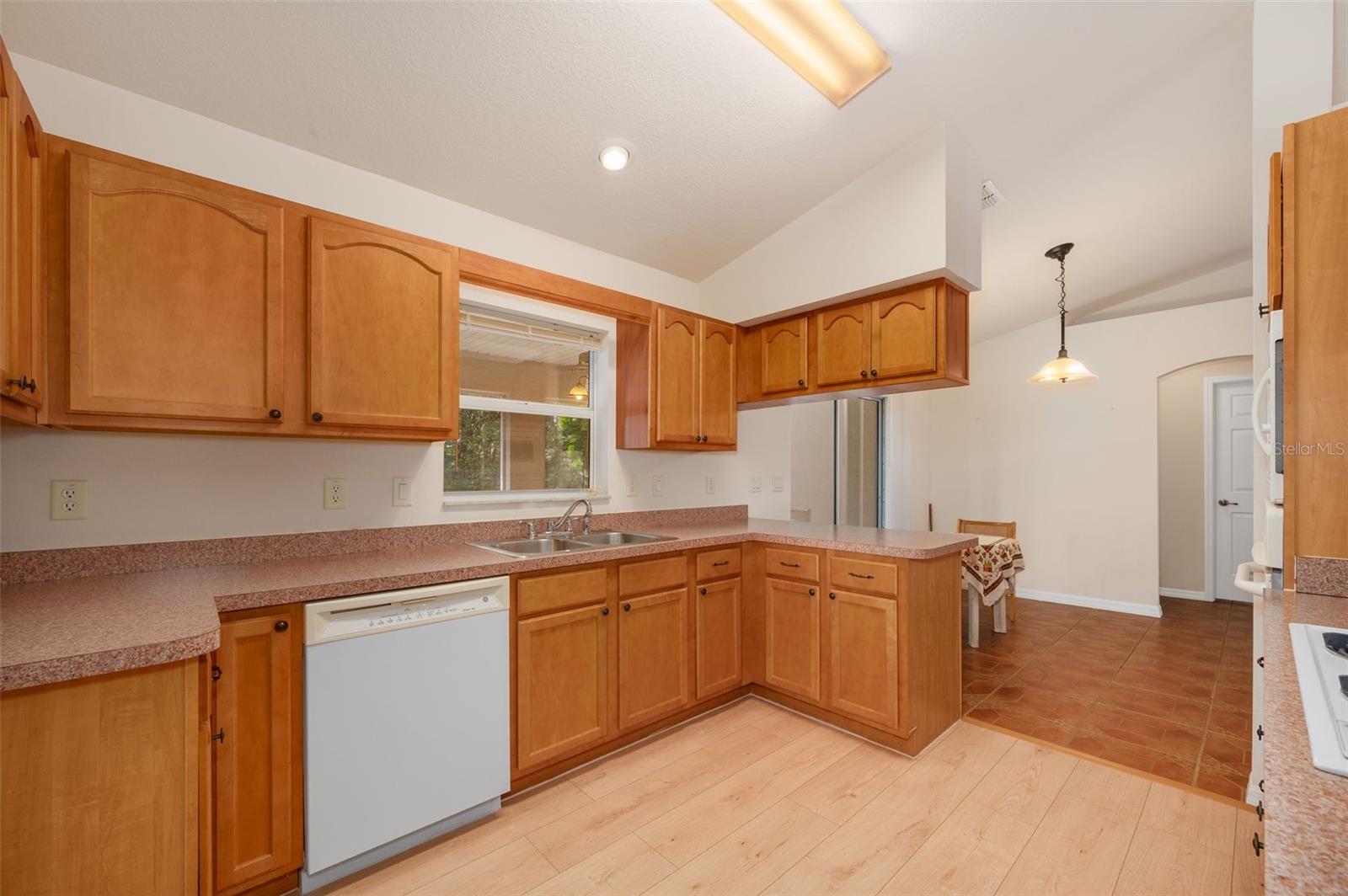 SILVER SPGS SHORES UN 10 - Residential