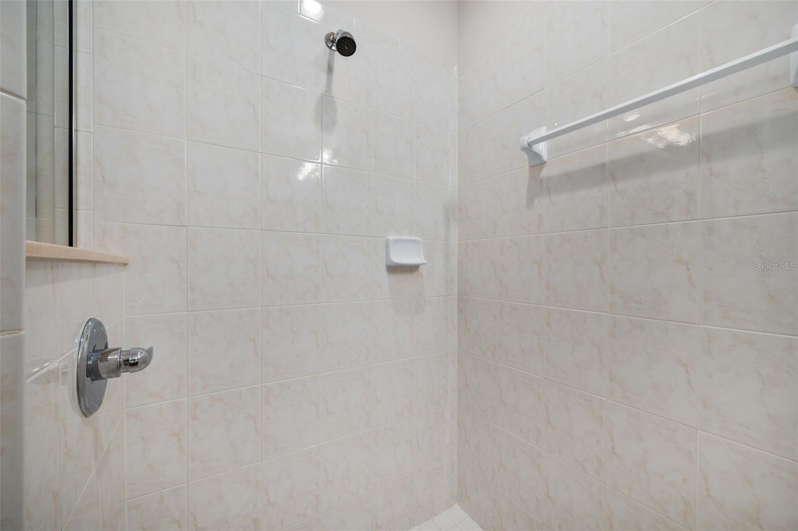 SILVER SPGS SHORES UN 10 - Residential