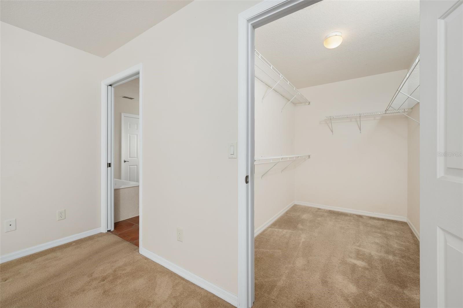 SILVER SPGS SHORES UN 10 - Residential