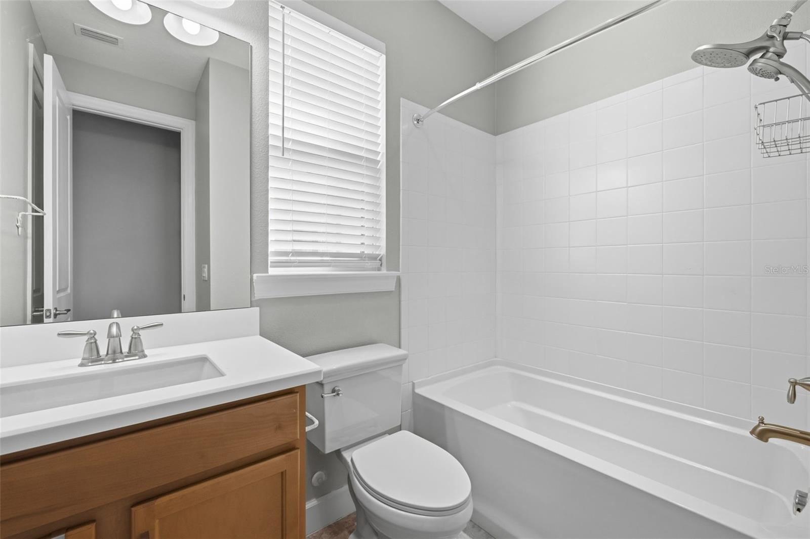 ARTISAN LAKES ESPLANADE PH IV SUBPH A,B, - Residential