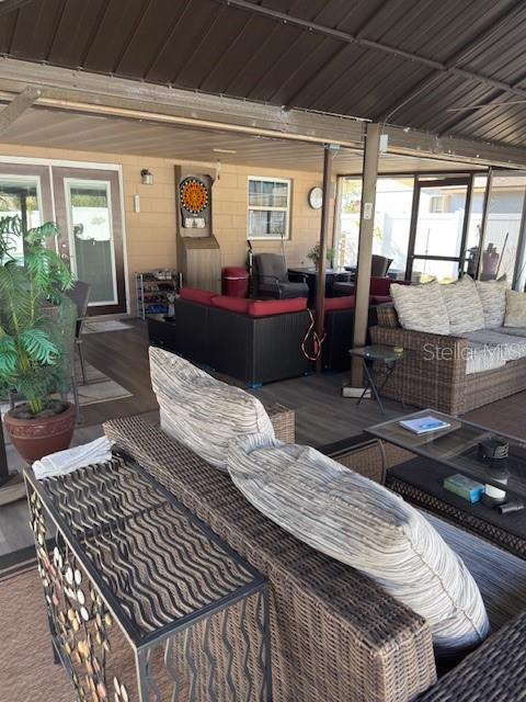 HICKORY LAKE ESTATES - Residential