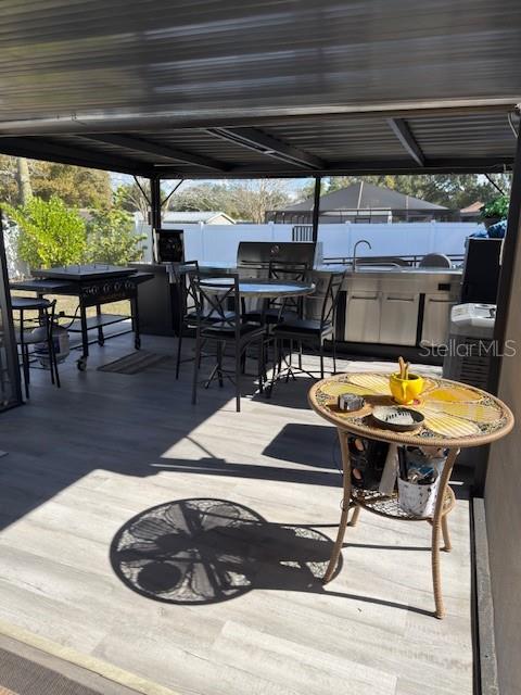 HICKORY LAKE ESTATES - Residential