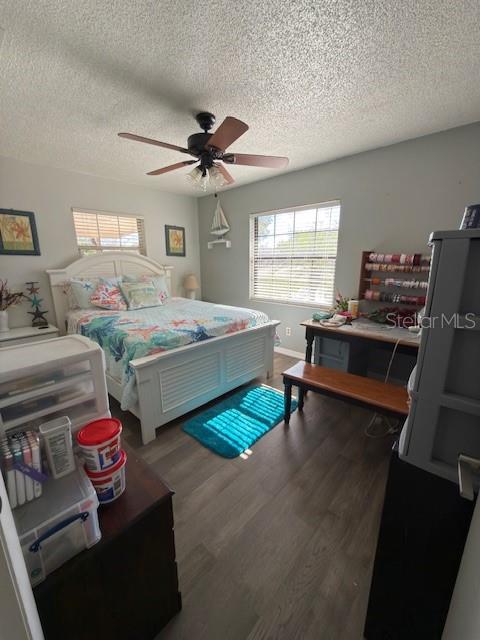 HICKORY LAKE ESTATES - Residential