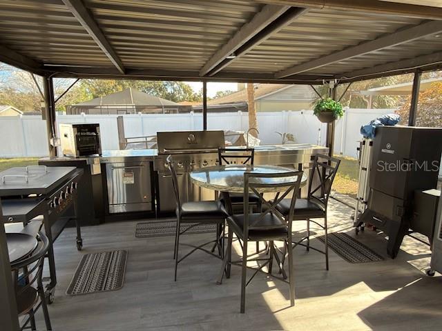 HICKORY LAKE ESTATES - Residential