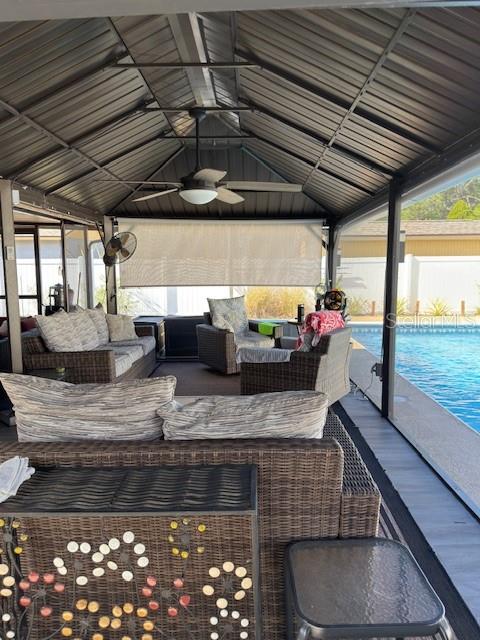 HICKORY LAKE ESTATES - Residential