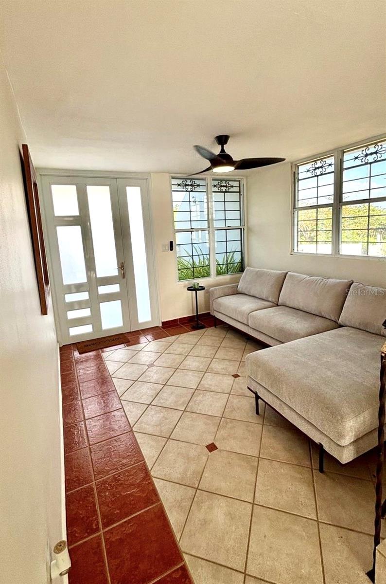 Urb Evergreen 1 TOWNHOUSE