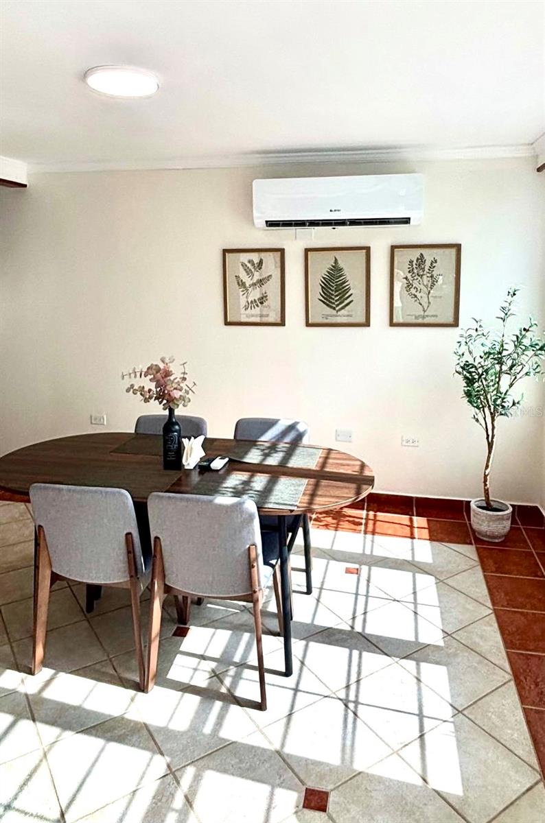 Urb Evergreen 1 TOWNHOUSE