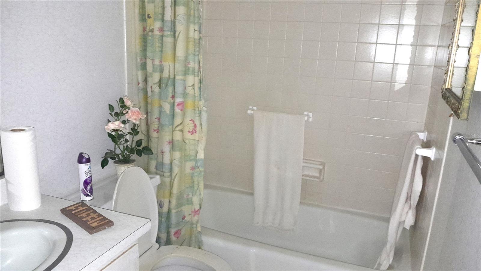 LIVE OAK VILLAGE CONDO - Residential