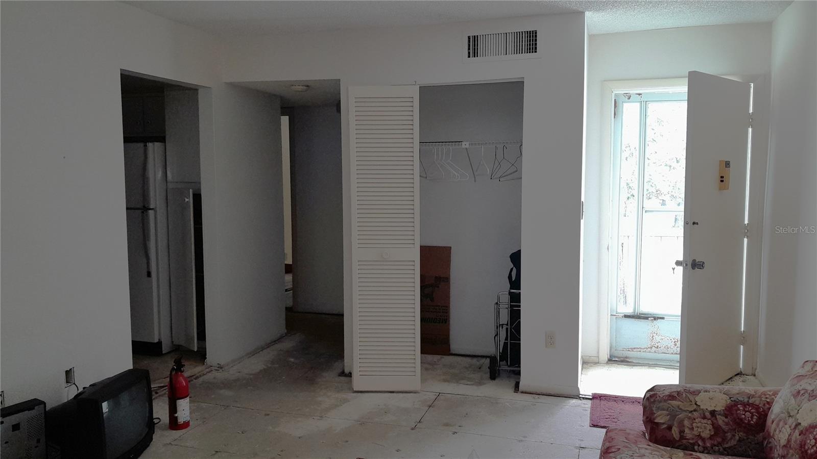 LIVE OAK VILLAGE CONDO - Residential