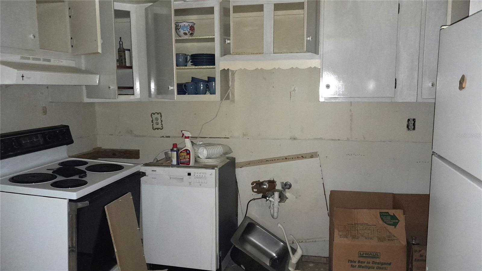 LIVE OAK VILLAGE CONDO - Residential