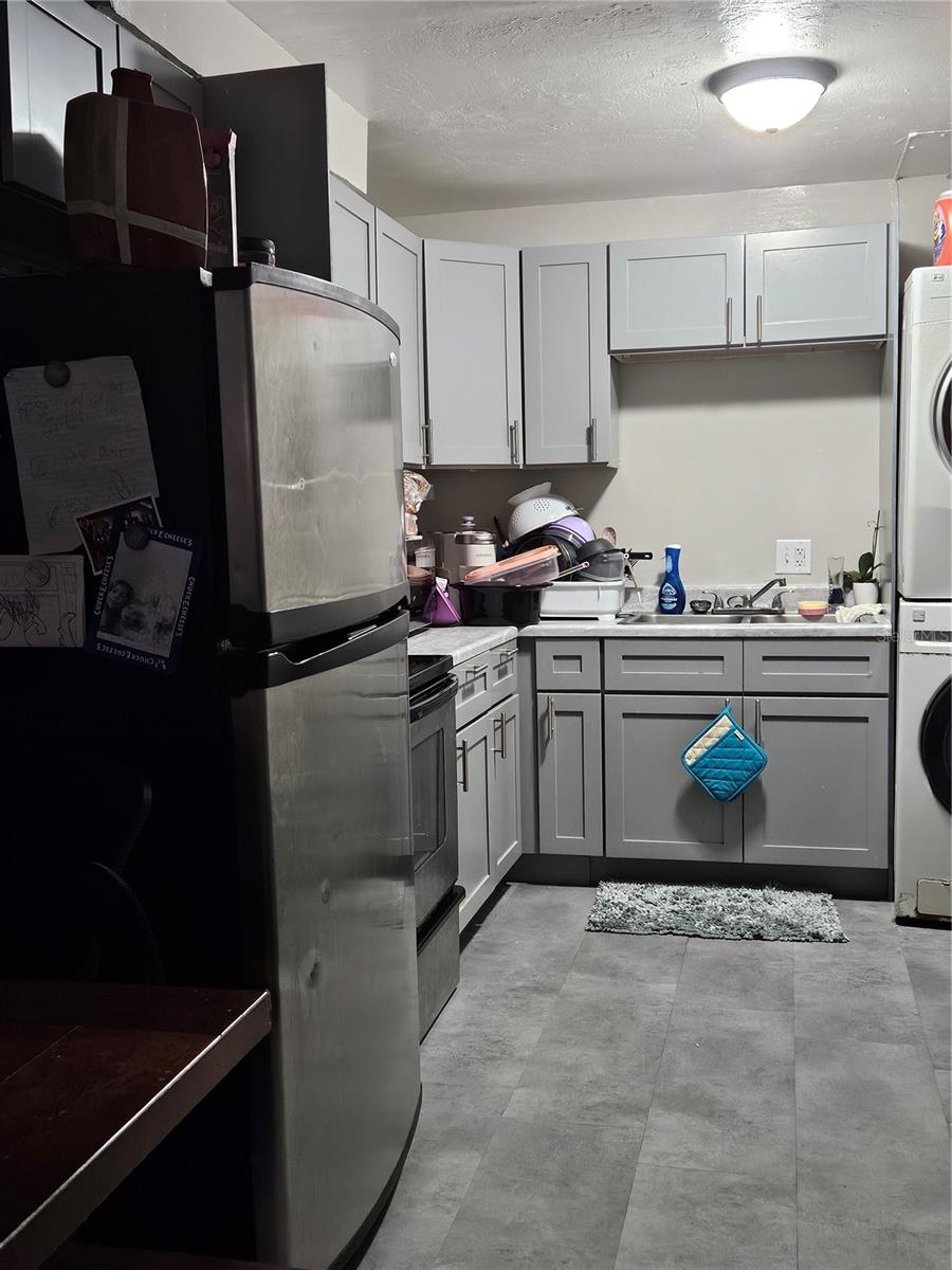 PHOENIX SUB NAPIER GRT - Residential Income