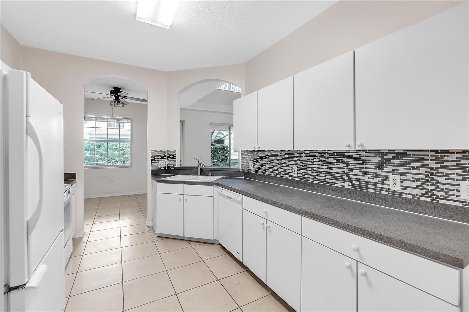 6418 ROSEFINCH COURT 103