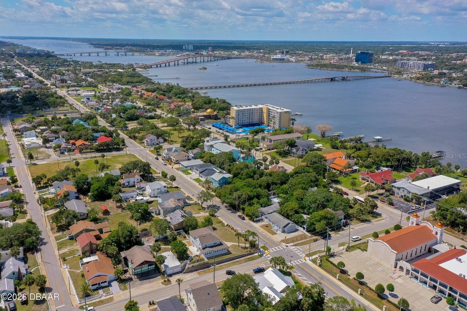 MEMENTO - Residential