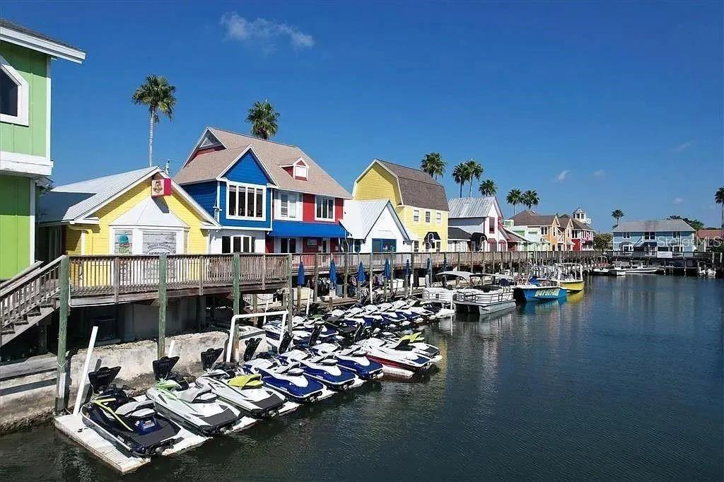 CASTEL DEL MARE - Residential Lease