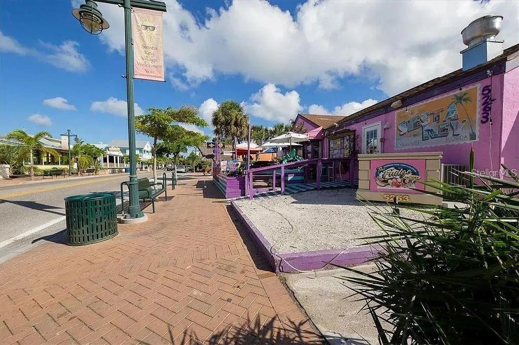 CASTEL DEL MARE - Residential Lease