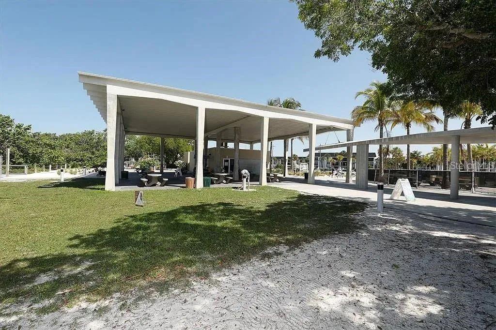 CASTEL DEL MARE - Residential Lease