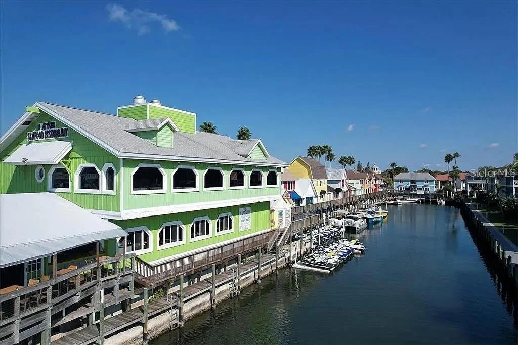 CASTEL DEL MARE - Residential Lease