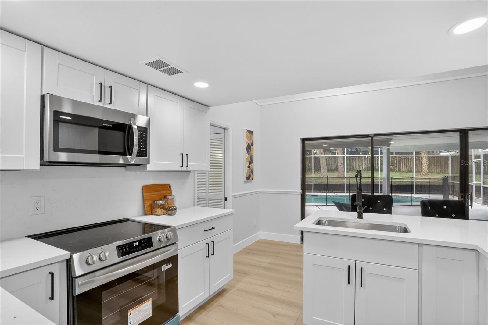 SWEETWATER OAKS SEC 12 - Residential