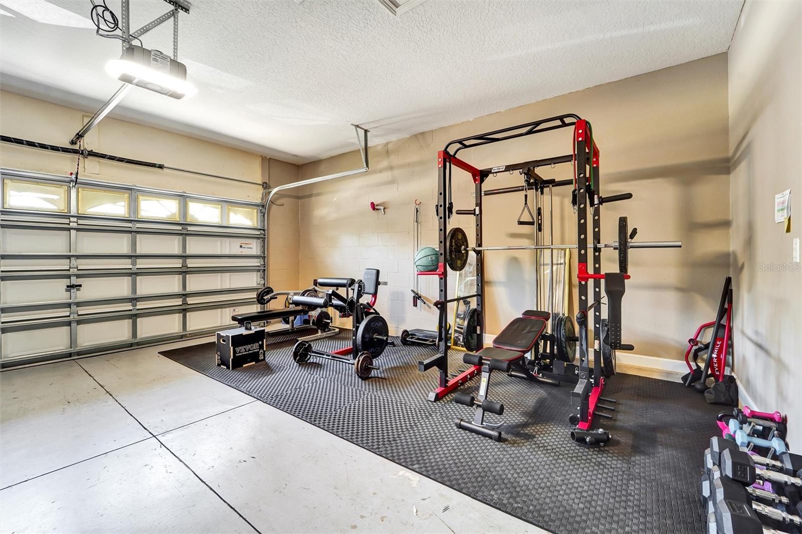 LIVE OAK PRESERVE - Residential