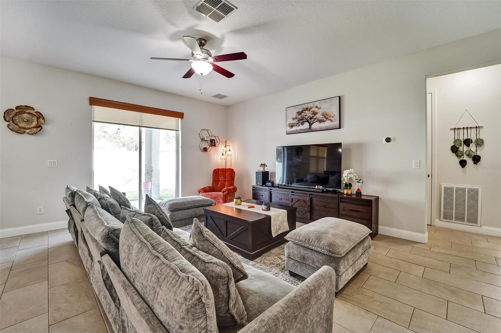 LIVE OAK PRESERVE - Residential