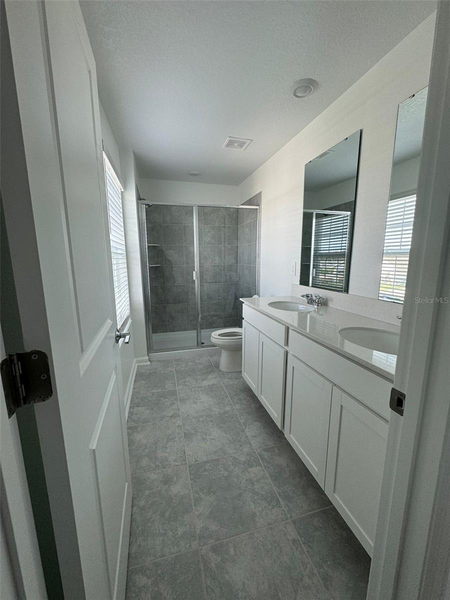 STOREY GROVE PHASE 4 106/136 LOT 347 - Residential Lease