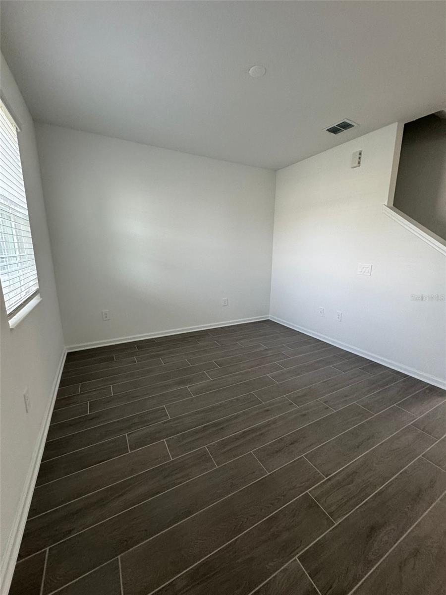 STOREY GROVE PHASE 4 106/136 LOT 347 - Residential Lease