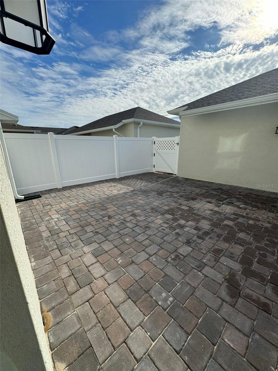 STOREY GROVE PHASE 4 106/136 LOT 347 - Residential Lease