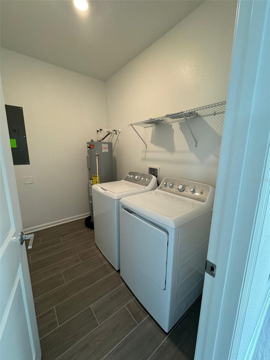 STOREY GROVE PHASE 4 106/136 LOT 347 - Residential Lease