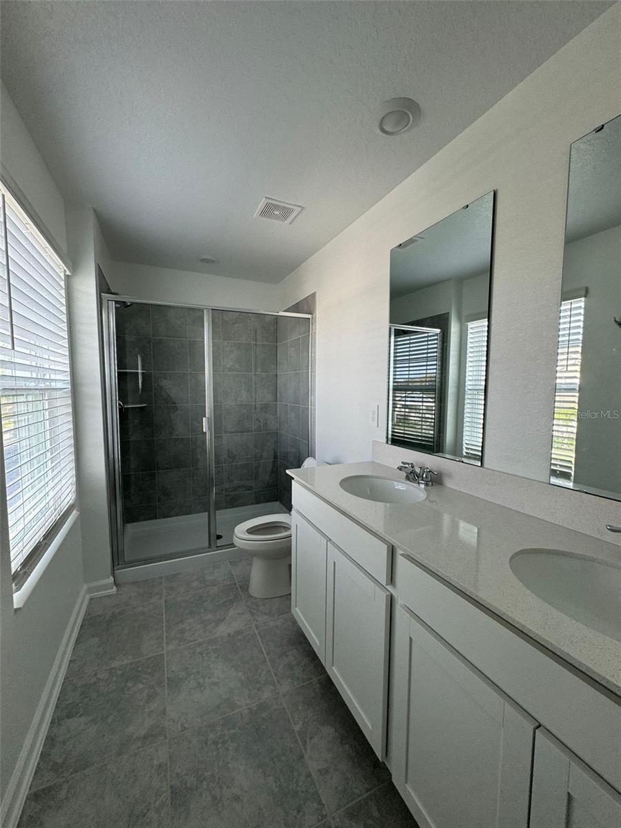 STOREY GROVE PHASE 4 106/136 LOT 347 - Residential Lease