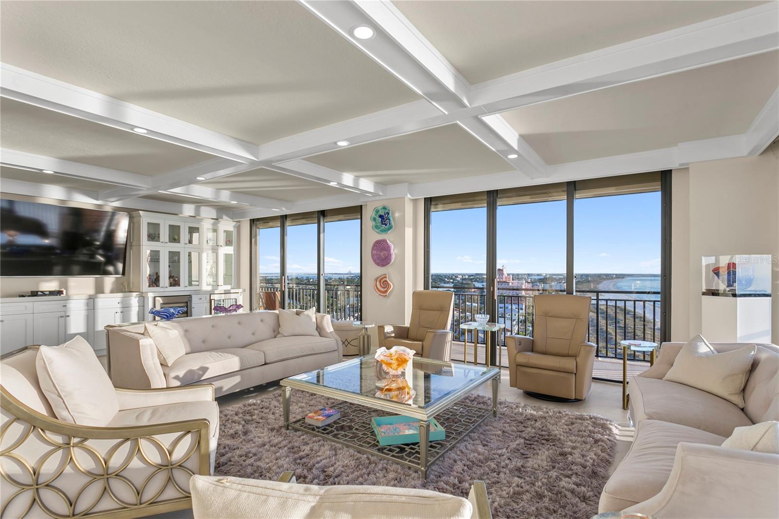 SAN SEAIR CONDO - Residential