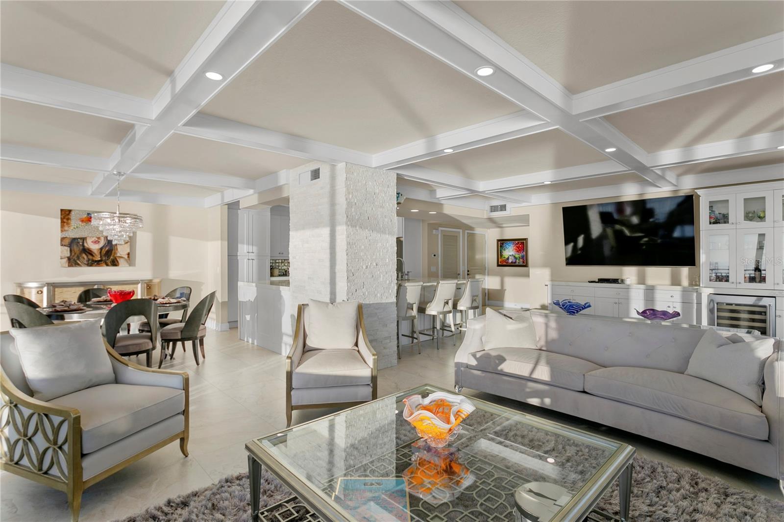 SAN SEAIR CONDO - Residential