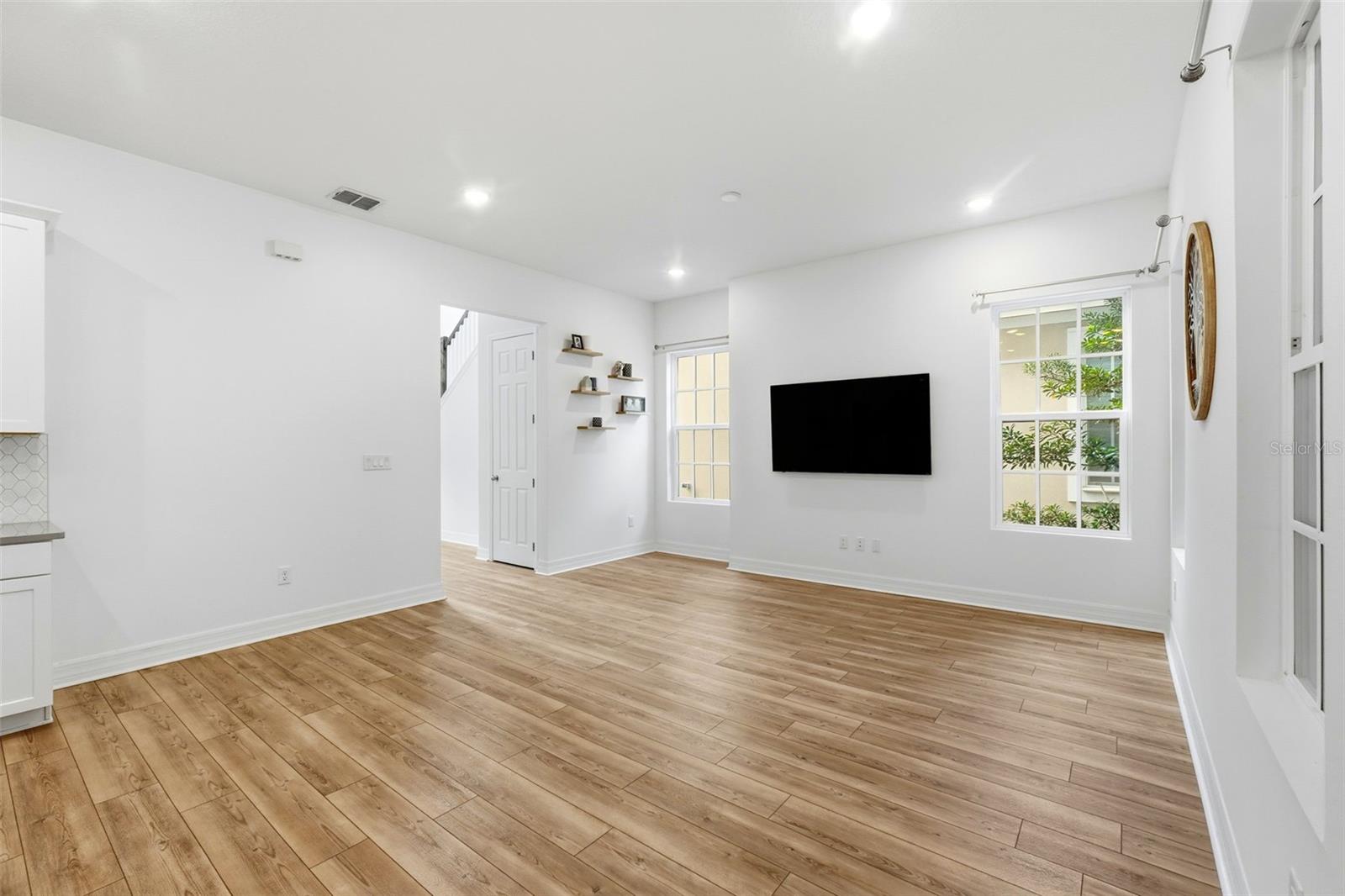 CELEBRATION ISLAND VILLAGE PH 1B - Residential