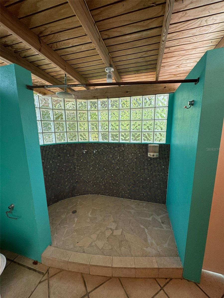 MONTE SANTO - Residential