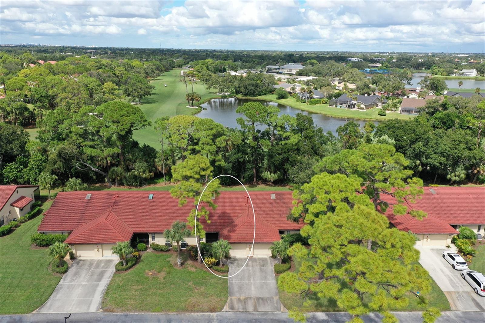 VILLAGE DES PINS I - Residential