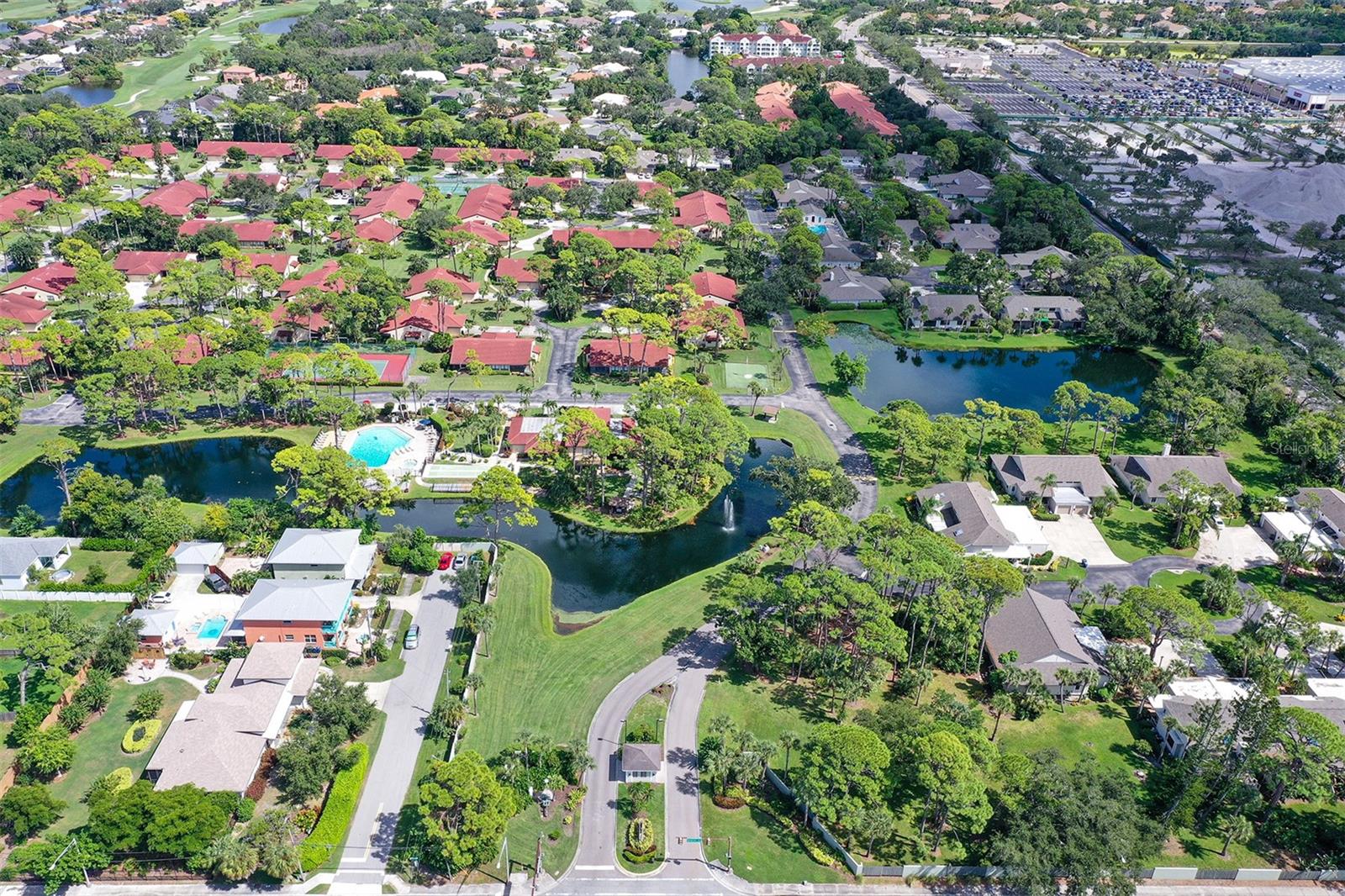 VILLAGE DES PINS I - Residential