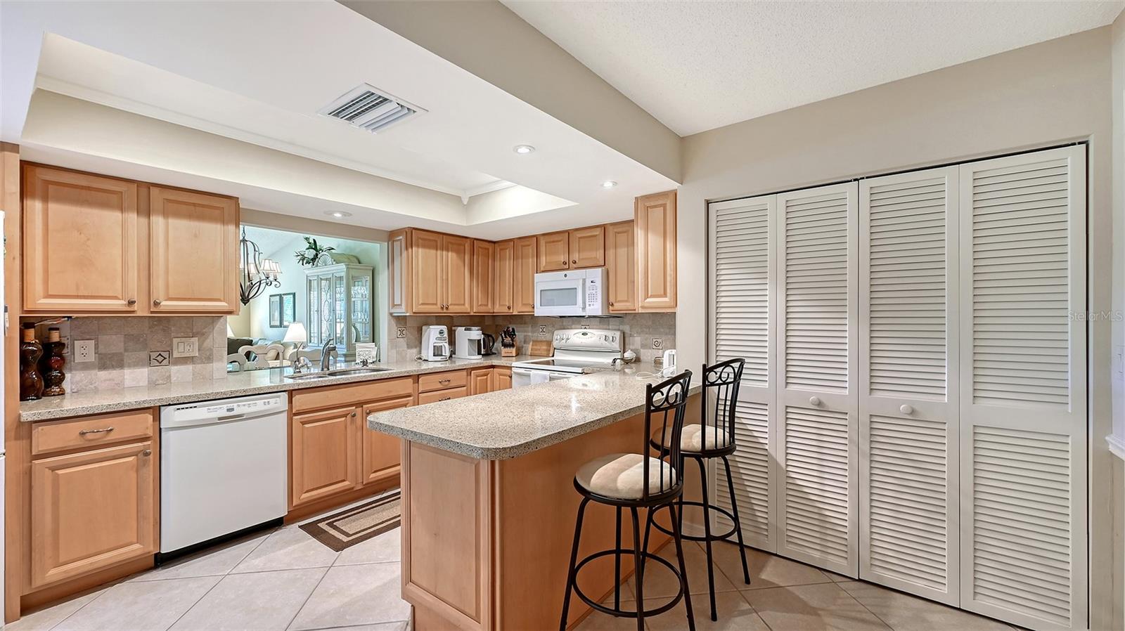 7853 TIMBERWOOD CIRCLE 102