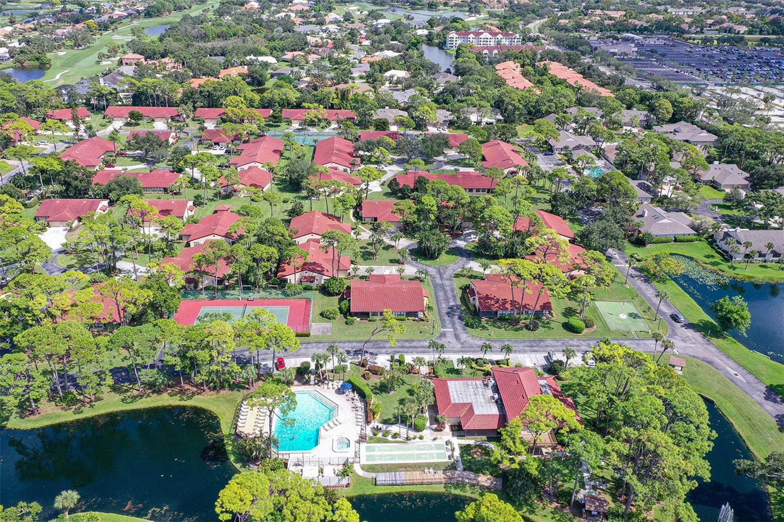 VILLAGE DES PINS I - Residential