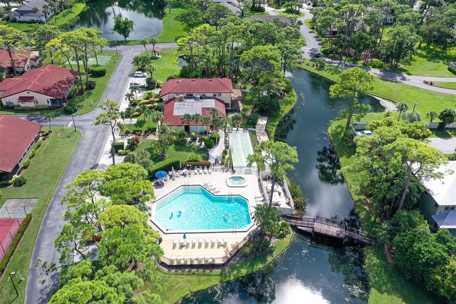 VILLAGE DES PINS I - Residential